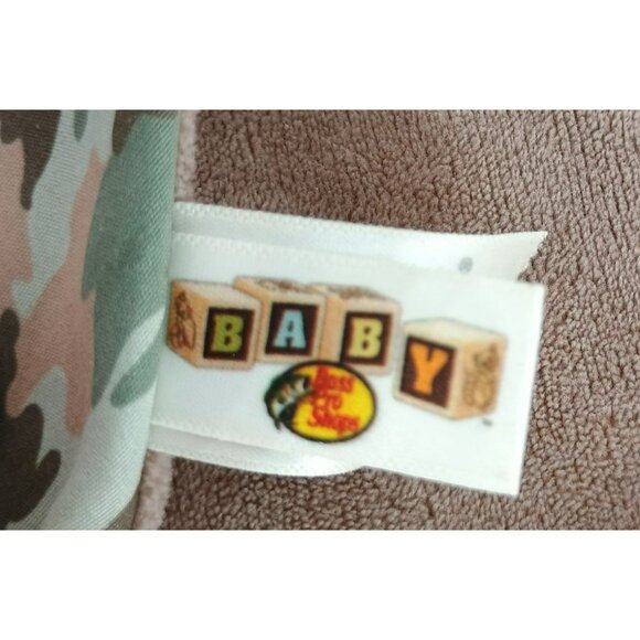 Soft Baby Deer Security Blanket With Camouflage Lining 12" By Bass Pro Shops - Picture 5 of 8